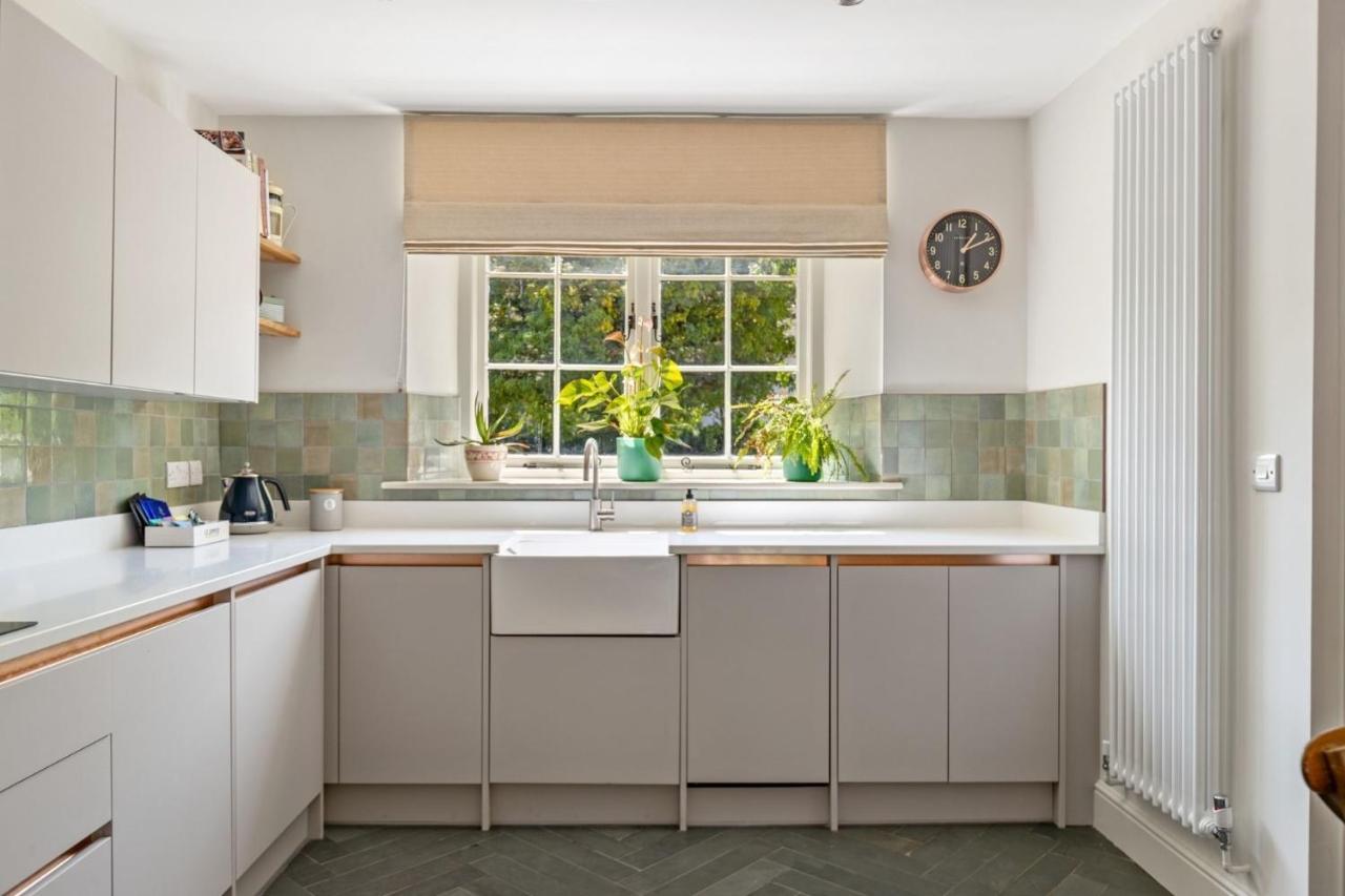 Teacher'S Cottage Oxwich Buitenkant foto